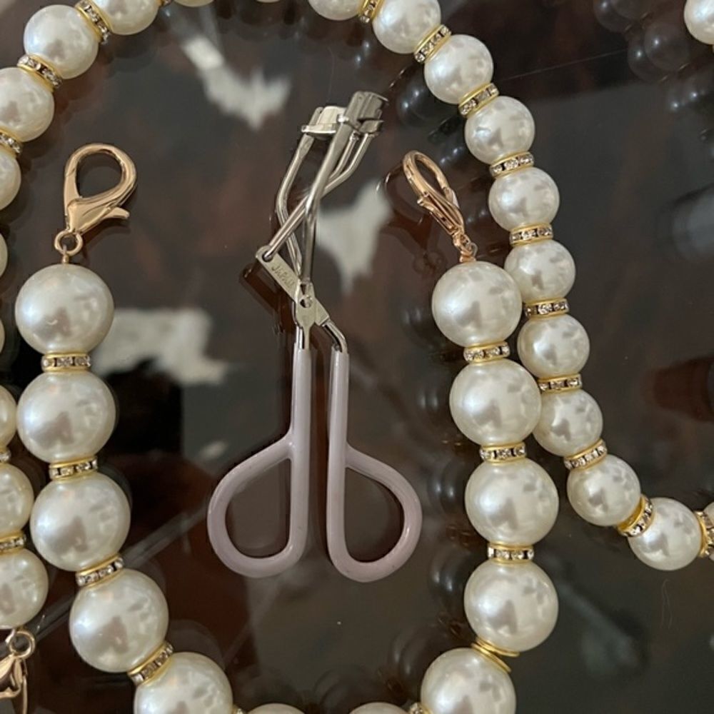 Tweezerman Great Grip Technology Eyelash Curler